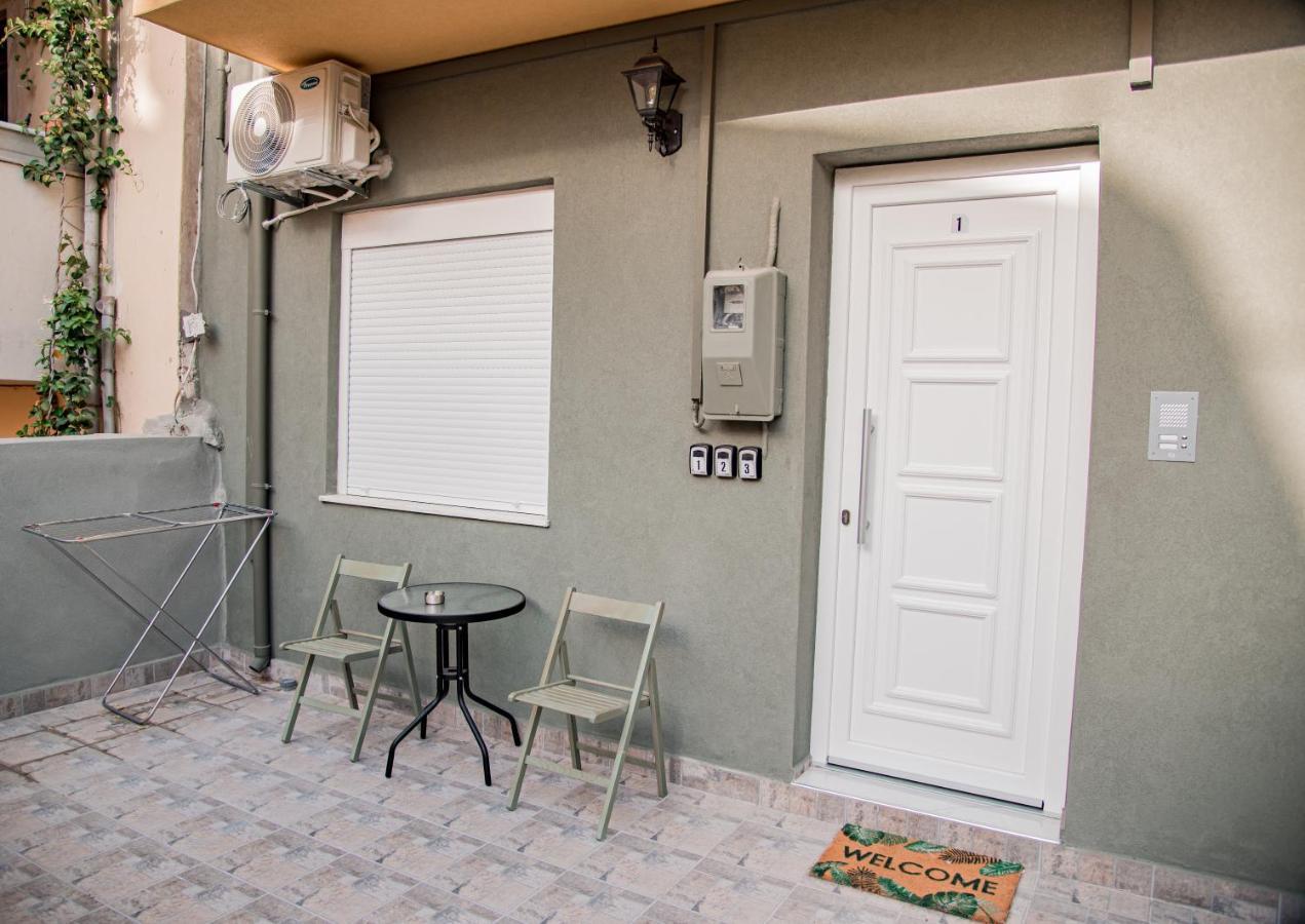 Athina Secret Apartments Adults Only Heraklion  Ngoại thất bức ảnh